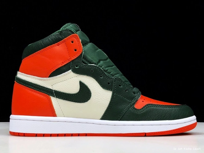 Retro Sail Air OG SoleFly Orange High Fir-Team x Jordan AV3905-138 1 0810